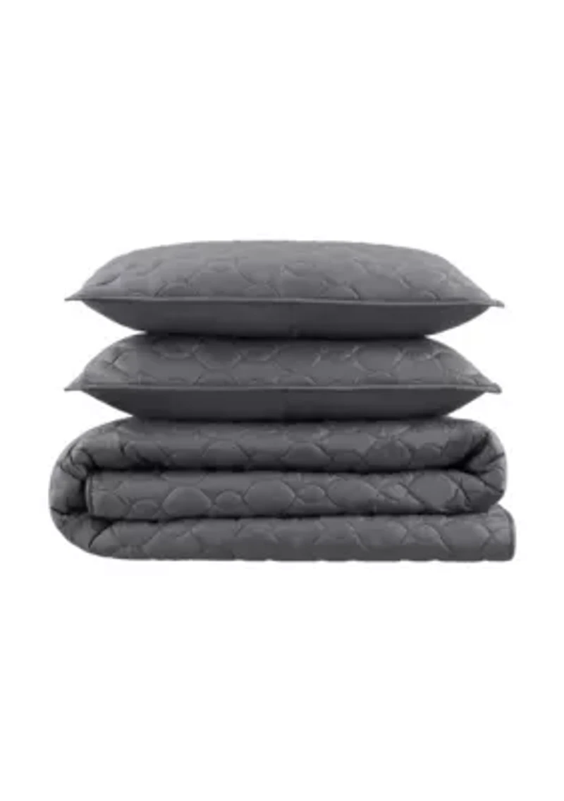 Simply Comfort Solid Quilt Set