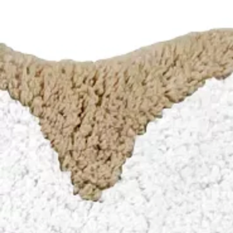 Scalloped Bath Rug