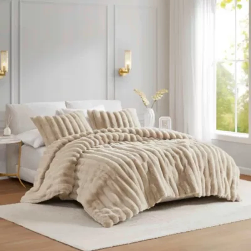 Jasmine 3 Piece Faux Fur Comforter Set