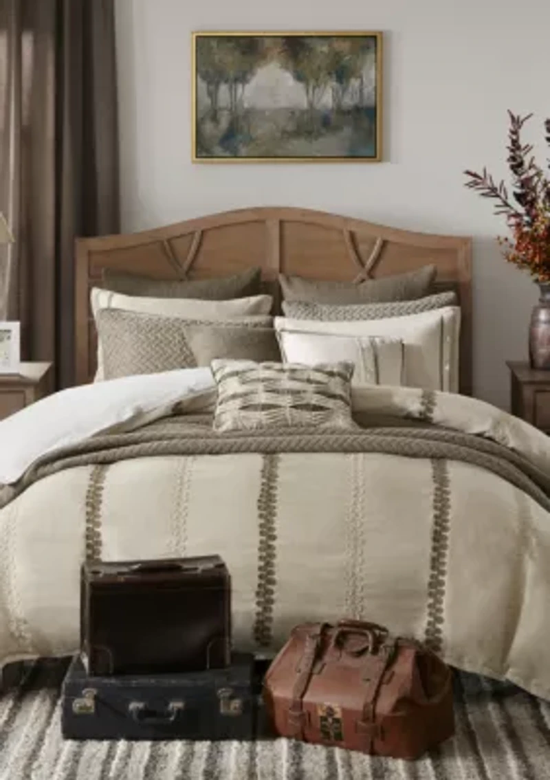 Chateau Comforter Set