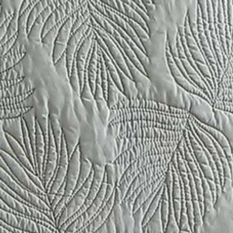 Leaf Stitch Quilt Set