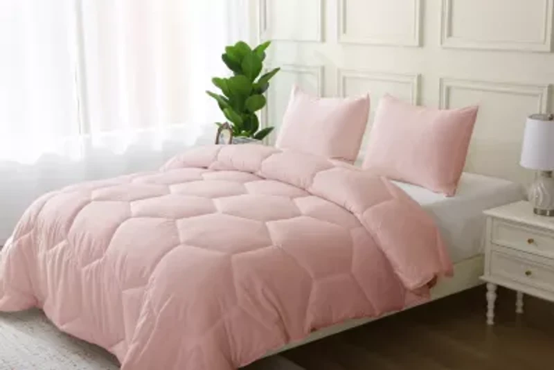 Better Style Home Oversized Microfiber Honeycomb Comforter Sets King White
