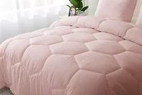 Better Style Home Oversized Microfiber Honeycomb Comforter Sets King White