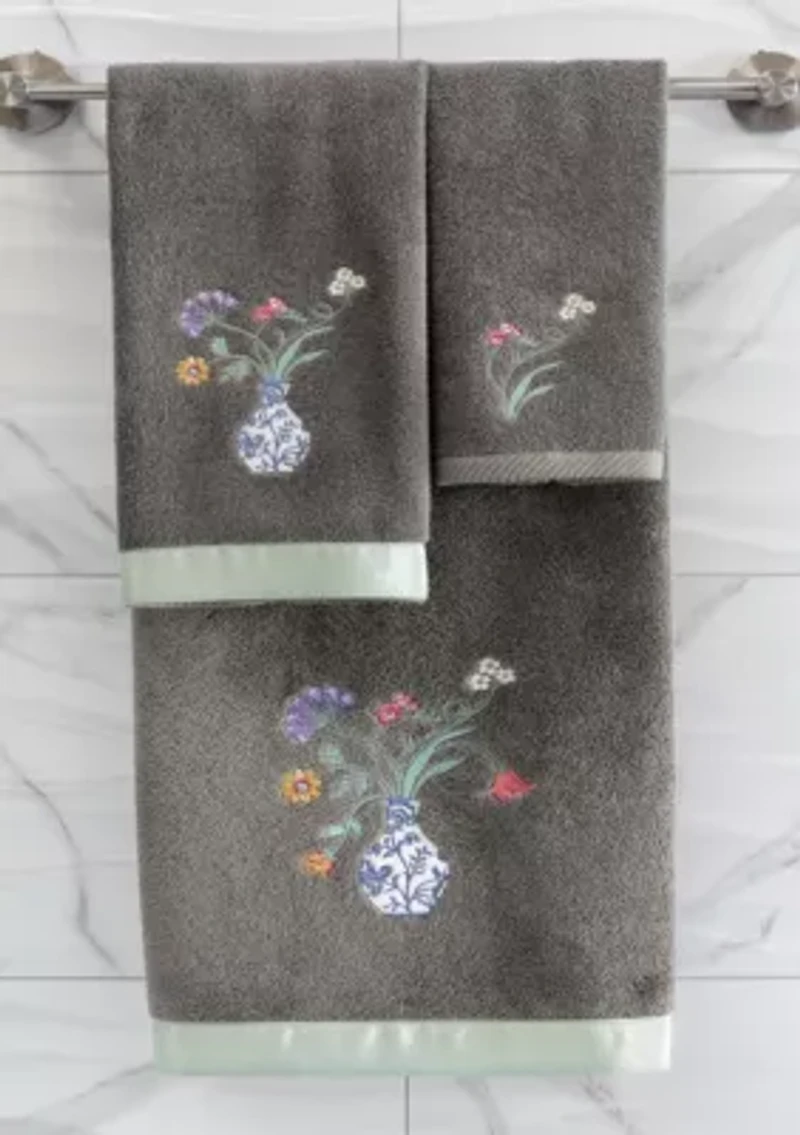 STELLA 2PC Embellished Hand Towel Set