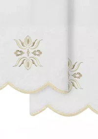 Flower Crest Scallop 2PC Embellished Fingertip Towel Set