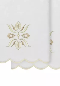 Flower Crest Scallop 2PC Embellished Bath Towel Set
