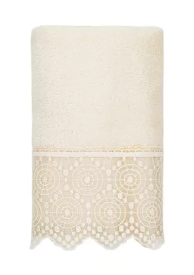 ARIAN Cream Lace Embellished Hand Towel