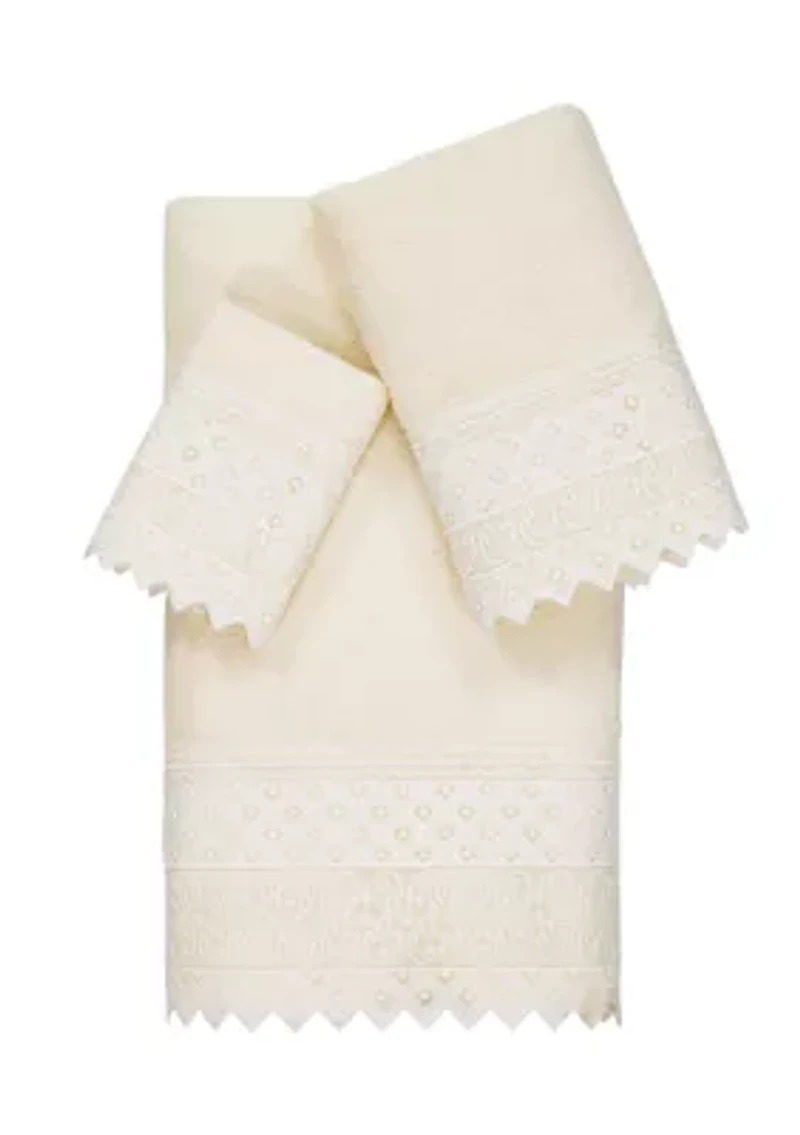 AIDEN 3PC White Lace Embellished Towel Set