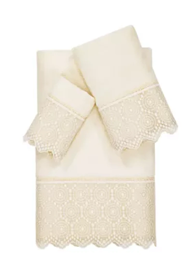 ARIAN 3PC Cream Lace Embellished Towel Set