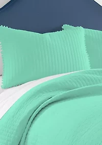 Pom Quilt Set