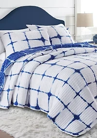 Akita Quilt Set