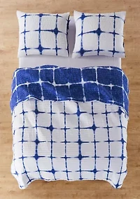 Akita Quilt Set