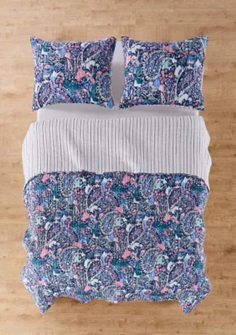 Saralina Quilt Set