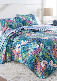 Fun Leaves Reversible Quilt Set