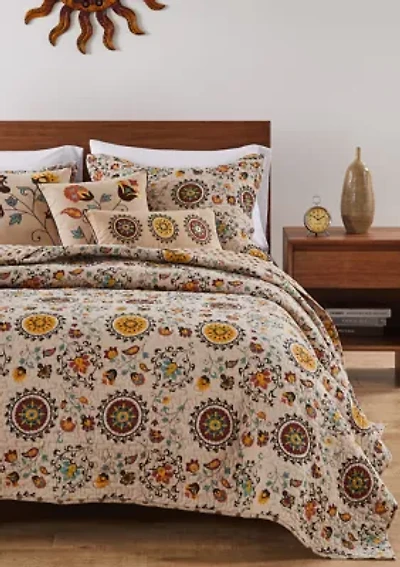 Andorra Quilt and Pillow Sham Set