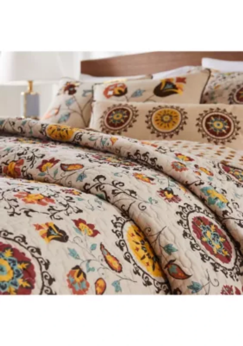 Andorra Quilt and Pillow Sham Set