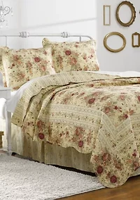 Antique Rose Quilt and Pillow Sham Set