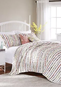 Bella Ruffle Quilt and Pillow Sham Set