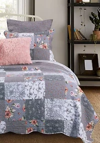 Giulia Quilt and Pillow Sham Set