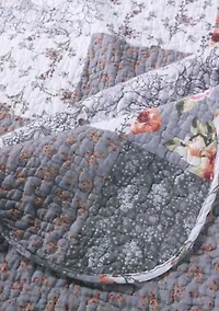 Giulia Quilt and Pillow Sham Set