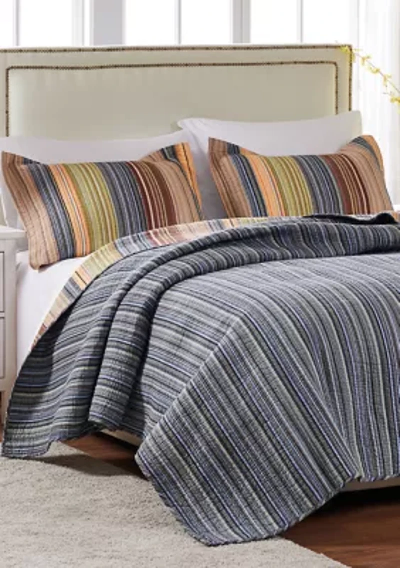 Katy Quilt and Pillow Sham Set