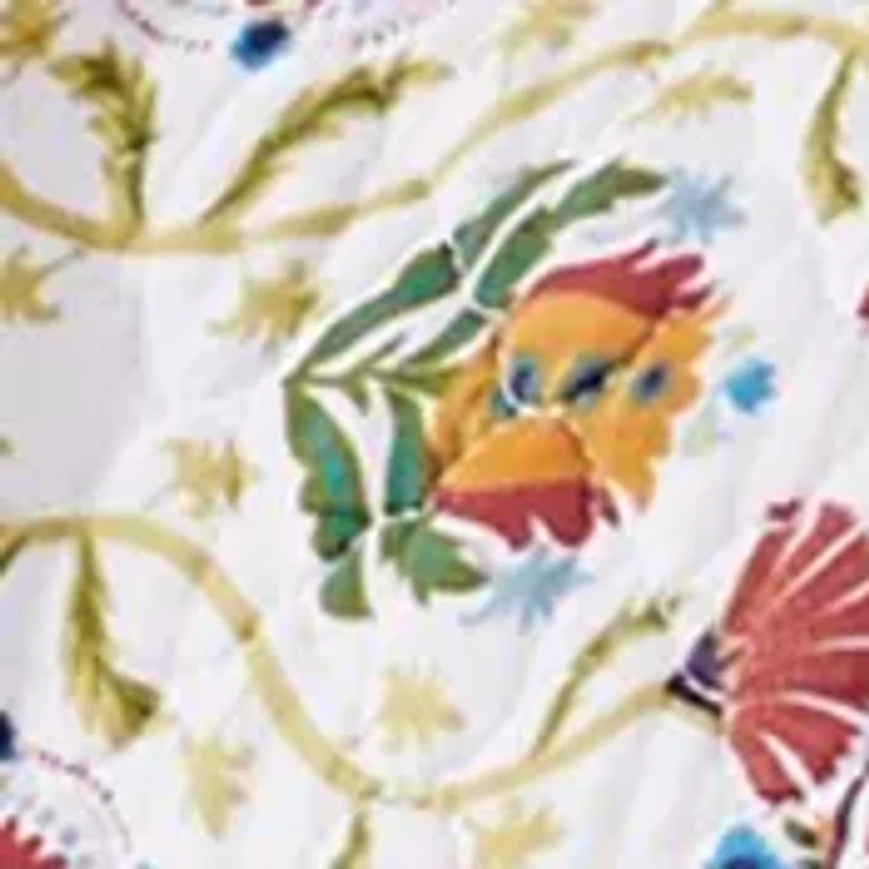 Thalia Quilt and Pillow Sham Set