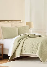 Courtepointe Quilt Set