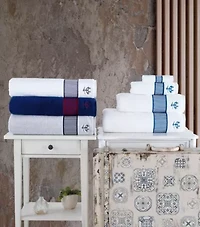 Fancy Border 2 pcs Bath Towels