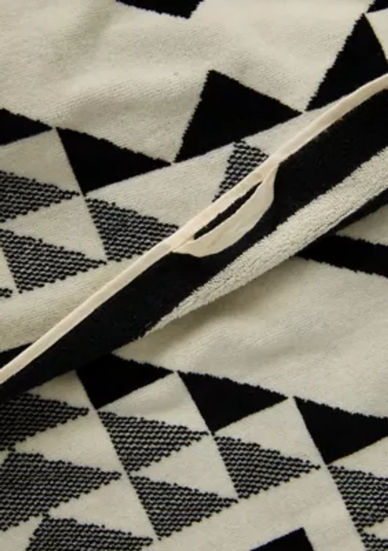 Oversized Jacquard Towel