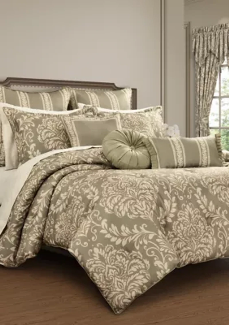 Raphael King Comforter Set