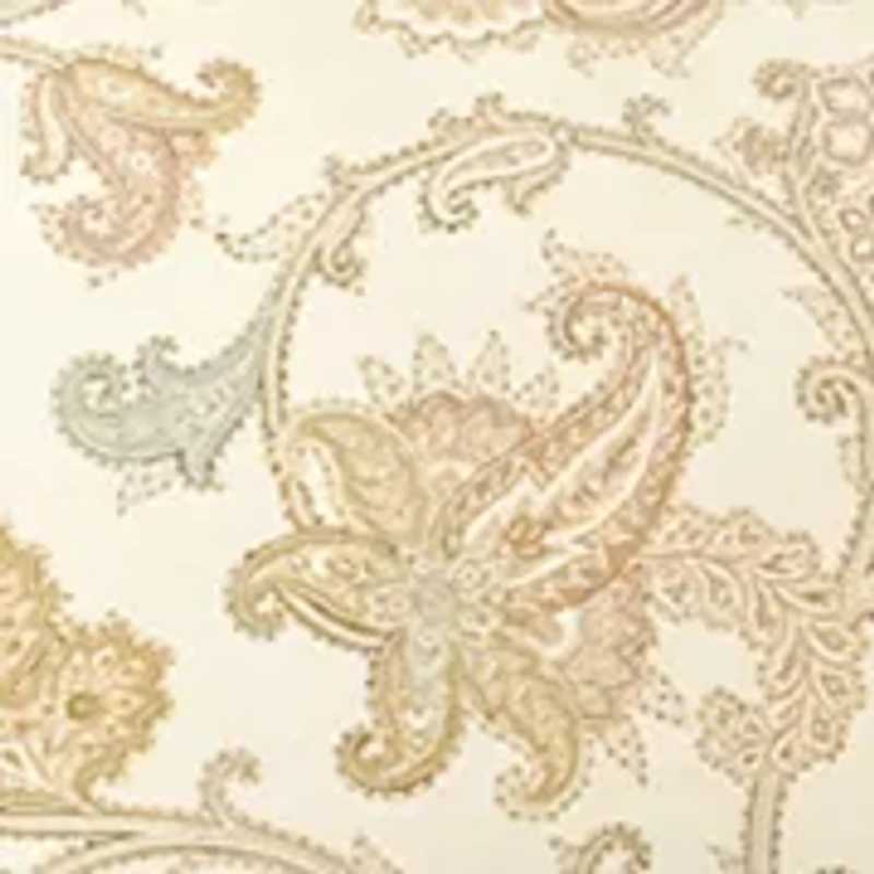 Arezzo Comforter Set