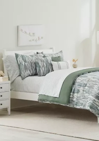 Abstract Ikat Comforter Set