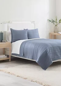 Solid Stitch 3-Piece Quilt Set