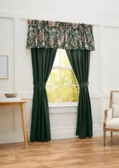 Grand Garland Valance