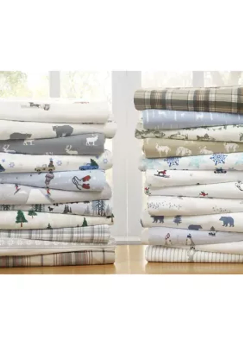Deer Hollow 4-Piece Graphic Flannel Sheet Set