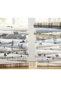 Deer Hollow 4-Piece Graphic Flannel Sheet Set