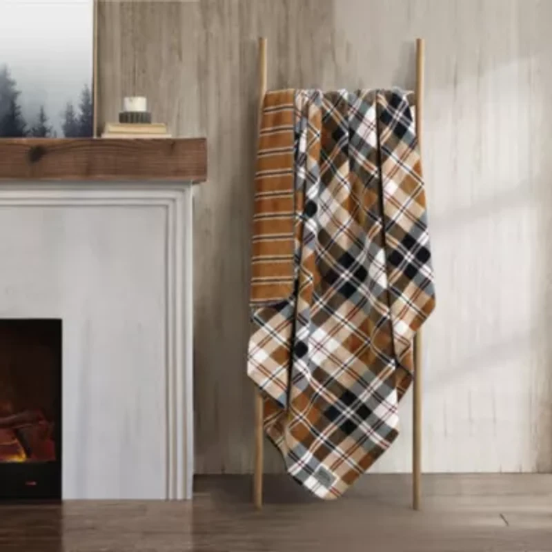 Trailhead Plaid Microfiber Throw Blanket