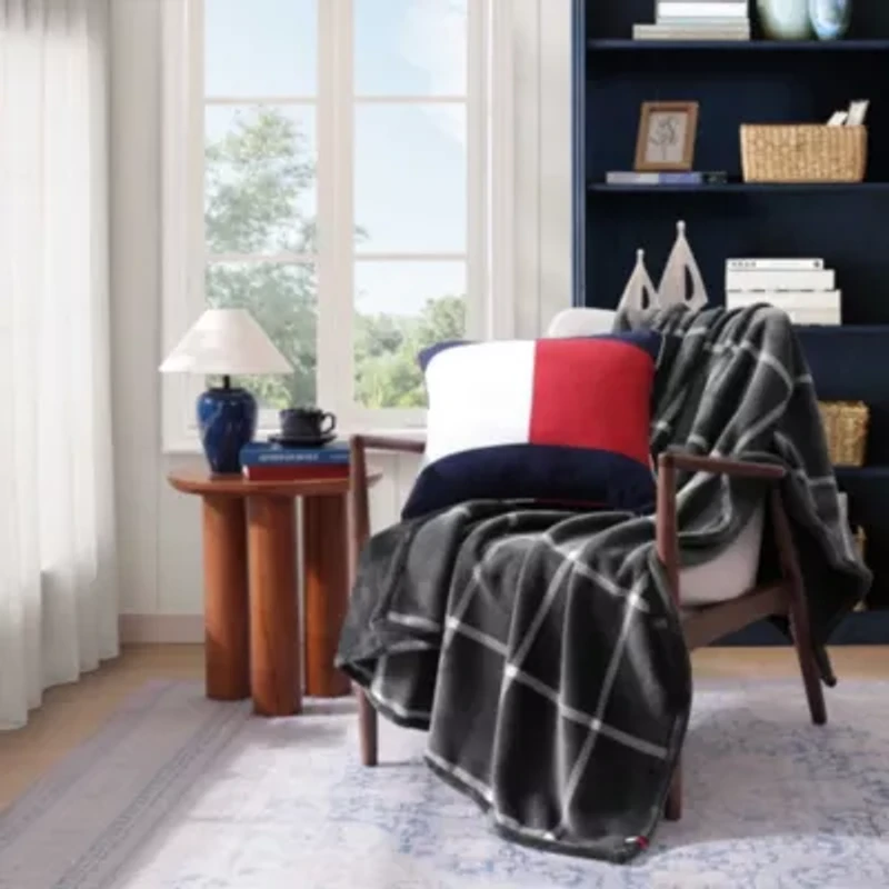 Dumbo Windowpane Microfiber Throw