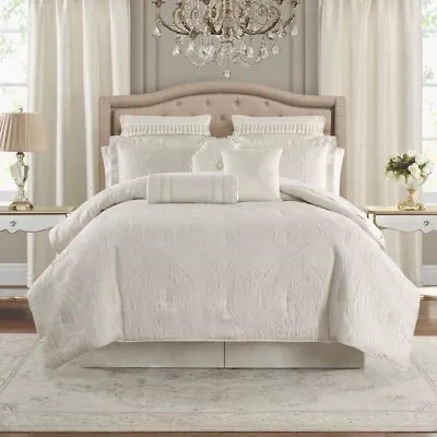 Aragon 6 Piece Queen Comforter Set