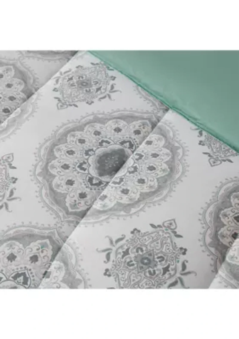 Bethal 4 Piece Comforter Set