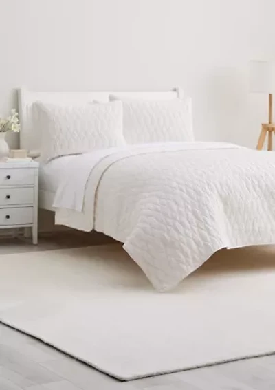 Breda 3 Piece Quilt Set