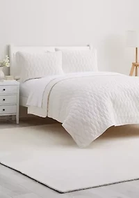 Breda 3 Piece Quilt Set