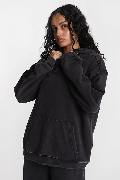 Chandail à capuche en molleton coupe garc?onne délavé