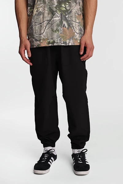 Zip-Pocket Traveler Jogger