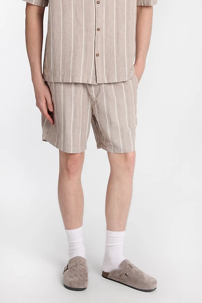 Short à rayures texturé
