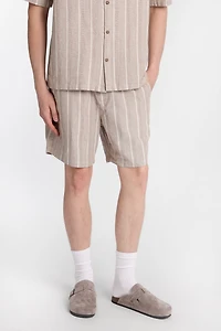 Short à rayures texturé
