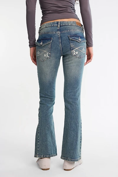 Low Rise Embroidered Pockets Bootcut Jeans