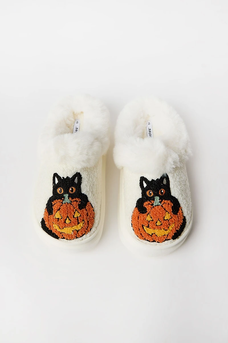 Black Cat & Pumpkin Faux-Shearling Plush Slippers