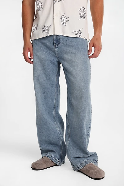 Ultra-Baggy Jeans