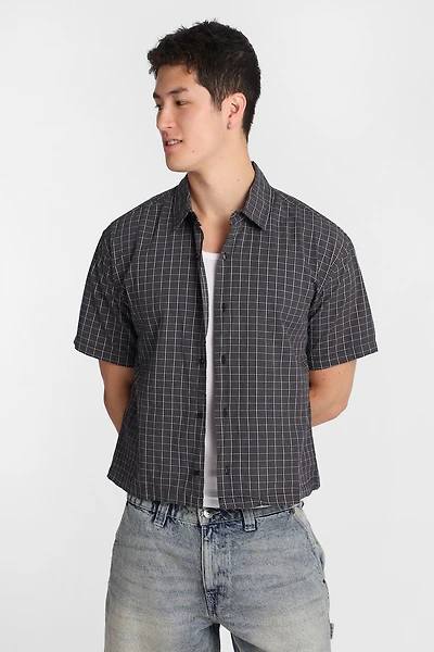 Chemise à carreaux écourtée manches courtes